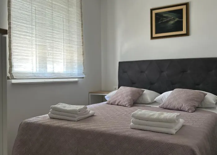 Rovci 2 Apartman Slatine