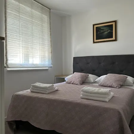 Rovci 2 Apartman Slatine