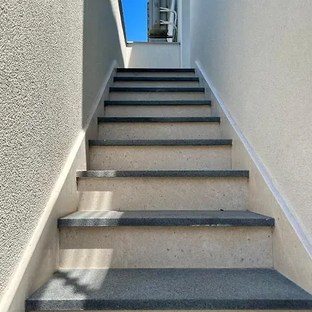 Rovci 2 Apartman Slatine